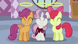 Size: 1280x720 | Tagged: safe, screencap, apple bloom, scootaloo, sweetie belle, g4, stare master, cutie mark crusaders, halo, sweet little angel