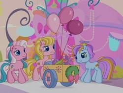 Size: 640x480 | Tagged: safe, screencap, cotton candy (g3), magic marigold, scooter doo, pony, g3, g3.5, background pony, balloon, cotton candy, cute, g3betes, ponyville