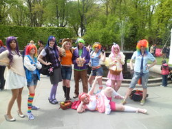 Size: 1984x1488 | Tagged: safe, applejack, fluttershy, pinkie pie, rainbow dash, rarity, spike, twilight sparkle, human, g4, bronies nyc, brony, cosplay, irl, irl human, photo