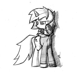 Size: 900x840 | Tagged: safe, artist:dagmlp, dj pon-3, vinyl scratch, g4, clothes, headphones, hoodie, traditional art