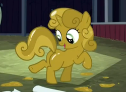 Size: 395x290 | Tagged: safe, screencap, sweetie belle, pony, unicorn, g4, one bad apple, butt, butt tail, female, filly, foal, gold pony, luster dust, plot, solo, sweetie gold