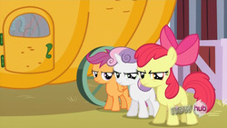 Size: 1269x716 | Tagged: safe, screencap, apple bloom, scootaloo, sweetie belle, g4, one bad apple, cutie mark crusaders, fourth wall, glare