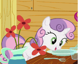 Size: 480x392 | Tagged: safe, screencap, sweetie belle, pony, g4, one bad apple, animated, cute, diasweetes, eating, female, puffy cheeks