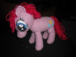 Size: 3264x2448 | Tagged: safe, artist:secludedotaku, pinkie pie, earth pony, pony, g4, amigurumi, crochet, irl, photo, plushie, solo