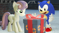 Size: 1280x720 | Tagged: safe, sweetie belle, g4, 3d, classic sonic, crossover, gmod, male, present, sonic the hedgehog, sonic the hedgehog (series)