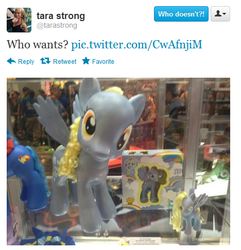 Size: 468x486 | Tagged: safe, derpy hooves, pegasus, pony, g4, comic con, fashion style, female, irl, mare, photo, san diego comic con, tara strong, text, toy, twitter
