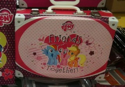 Size: 598x418 | Tagged: safe, applejack, pinkie pie, rainbow dash, g4, female, swag