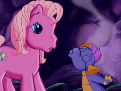 Size: 512x384 | Tagged: safe, screencap, master kenbroath gilspotten heathspike, pinkie pie (g3), dragon, earth pony, pony, g3, the princess promenade, duo, duo male and female, female, kissing, male, mare, shipping fuel, smell, smelly