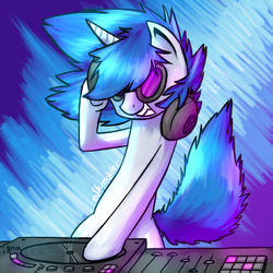 Size: 400x400 | Tagged: safe, artist:eshredder, dj pon-3, vinyl scratch, pony, g4, female, headphones, solo