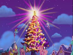 Size: 640x480 | Tagged: safe, screencap, apple spice, pinkie pie (g3), star catcher, sweetberry, thistle whistle, earth pony, pegasus, pony, a very minty christmas, g3, bright, candy cane, catcherbetes, christmas, christmas tree, cloud, cute, female, flapping, g3 diapinkes, glowing, holiday, mare, night, ornaments, ponyville, pretty, shiny, sky, spiceabetes, sweet sweetberry, the here comes christmas candy cane, thistlebetes, tree