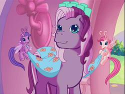 Size: 640x480 | Tagged: safe, screencap, tiddly wink, tra-la-la, wysteria, breezie, pony, g3, the princess promenade, hat, pedal parlor, petal parlor, princess, shower cap, towel