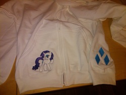 Size: 1024x768 | Tagged: safe, artist:ethepony, rarity, g4, clothes, cutie mark, embroidery, hoodie