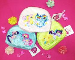 Size: 518x419 | Tagged: safe, applejack, fluttershy, pinkie pie, rainbow dash, rarity, twilight sparkle, g4, diamond, flower, japanese, merchandise, pouch, snowflake