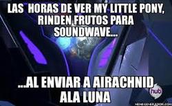 Size: 285x177 | Tagged: safe, airachnid, barely pony related, image macro, meme, soundwave, spanish, transformers, translated in the comments