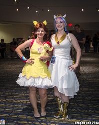 Size: 3174x4017 | Tagged: artist needed, safe, apple bloom, princess celestia, human, g4, convention, cosplay, dragon con, dragon con 2013, irl, irl human, photo, plushie