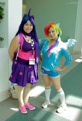 Size: 1383x2048 | Tagged: safe, rainbow dash, twilight sparkle, human, g4, anime expo, anime expo español, cosplay, irl, irl human, photo