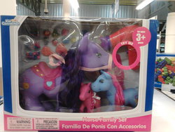 Size: 2048x1536 | Tagged: safe, pony, bootleg, photo, toy