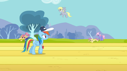 Size: 960x538 | Tagged: safe, screencap, derpy hooves, dizzy twister, orange swirl, parasol, rainbow dash, rainbowshine, pegasus, pony, g4, hurricane fluttershy, coach rainbow dash, female, mare