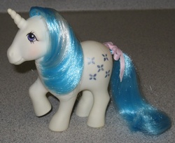 Size: 675x550 | Tagged: safe, photographer:breyer600, majesty, pony, unicorn, g1, blushing, female, horn, irl, mare, old toy, photo, queen, queen majesty, toy