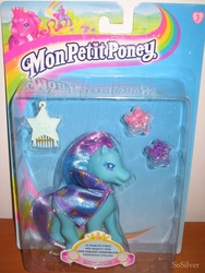 Size: 734x974 | Tagged: safe, photographer:sosilver, her majesty star, earth pony, pony, g2, official, box, cape, clothes, comb, female, french, irl, mare, multilingual packaging, photo, solo, stars, toy