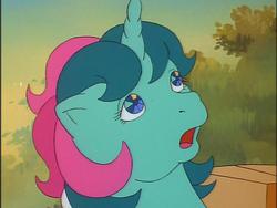 Size: 640x480 | Tagged: safe, screencap, fizzy, pony, twinkle eyed pony, unicorn, g1, my little pony 'n friends, animation error, blooper, error, female, solo, wrong eye color