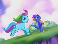 Size: 640x480 | Tagged: safe, screencap, master kenbroath gilspotten heathspike, rainbow dash (g3), g3, the runaway rainbow, hill, running, worried