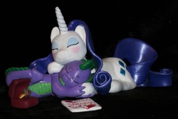 Size: 3115x2097 | Tagged: safe, rarity, spike, g4, sculpture, ship:sparity, shipping