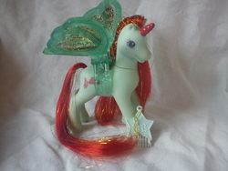 Size: 2592x1944 | Tagged: safe, copper glow, alicorn, pony, unicorn, g2, comb, irl, photo, toy, winged unicorn