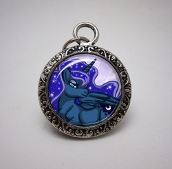 Size: 1000x981 | Tagged: safe, artist:sapphireiceangel, princess luna, g4, pendant, pregnant