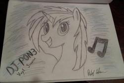 Size: 609x408 | Tagged: safe, artist:woohooufoo, dj pon-3, vinyl scratch, g4, music