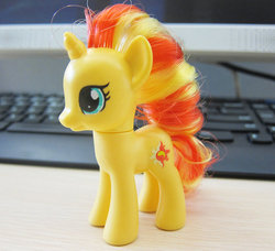 Size: 600x548 | Tagged: source needed, safe, sunset shimmer, pony, unicorn, g4, brushable, irl, keyboard, monitor, photo, solo, toy