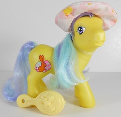 Size: 620x600 | Tagged: safe, photographer:breyer600, gigglebean, rabbit, g3, comb, easter, hat, irl, photo, toy