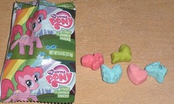 Size: 600x359 | Tagged: safe, pinkie pie, g4, official, box, fruit snacks, gummy snacks, merchandise, photo