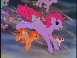 Size: 640x480 | Tagged: safe, screencap, forget-me-not, pinkie pie, flutter pony, g1, g4, background pony, g4 to g1, generation leap
