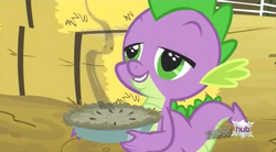 Size: 852x469 | Tagged: safe, screencap, spike, dragon, g4, spike at your service, male, pie