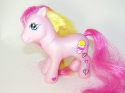 Size: 615x461 | Tagged: safe, photographer:kisscurl, rainbow treat, earth pony, pony, g3, irl, photo, solo, super long hair, toy