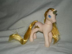 Size: 640x480 | Tagged: safe, photographer:lancer, golden glow, pony, unicorn, g2, toy