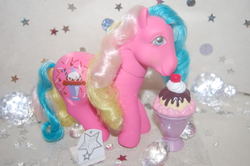 Size: 639x425 | Tagged: safe, chocolate delight, g1, ice cream, irl, photo, sippin' soda pony, toy