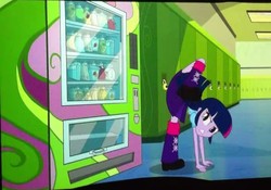 Size: 719x503 | Tagged: safe, twilight sparkle, equestria girls, g4, my little pony equestria girls, clothes, skirt, upskirt denied, vending machine