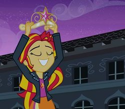Size: 400x350 | Tagged: safe, screencap, sunset shimmer, equestria girls, g4, my little pony equestria girls, big crown thingy, female, solo