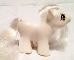 Size: 329x266 | Tagged: safe, activity club baby pony, pony, g1, baby, baby pony, blank flank, irl, photo, toy