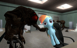 Size: 960x600 | Tagged: safe, artist:pinkie diane roosevelt phd, rainbow dash, vortigaunt, g4, 3d, alien slave, doll, female, gmod, half-life, scientist, toy