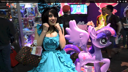 Size: 1280x720 | Tagged: safe, twilight sparkle, human, g4, comic con, hannah minx, irl, irl human, photo, twilight sparkle (alicorn)