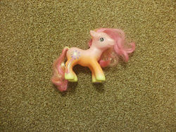 Size: 300x225 | Tagged: safe, comet tail (g3), g3, irl, photo, toy
