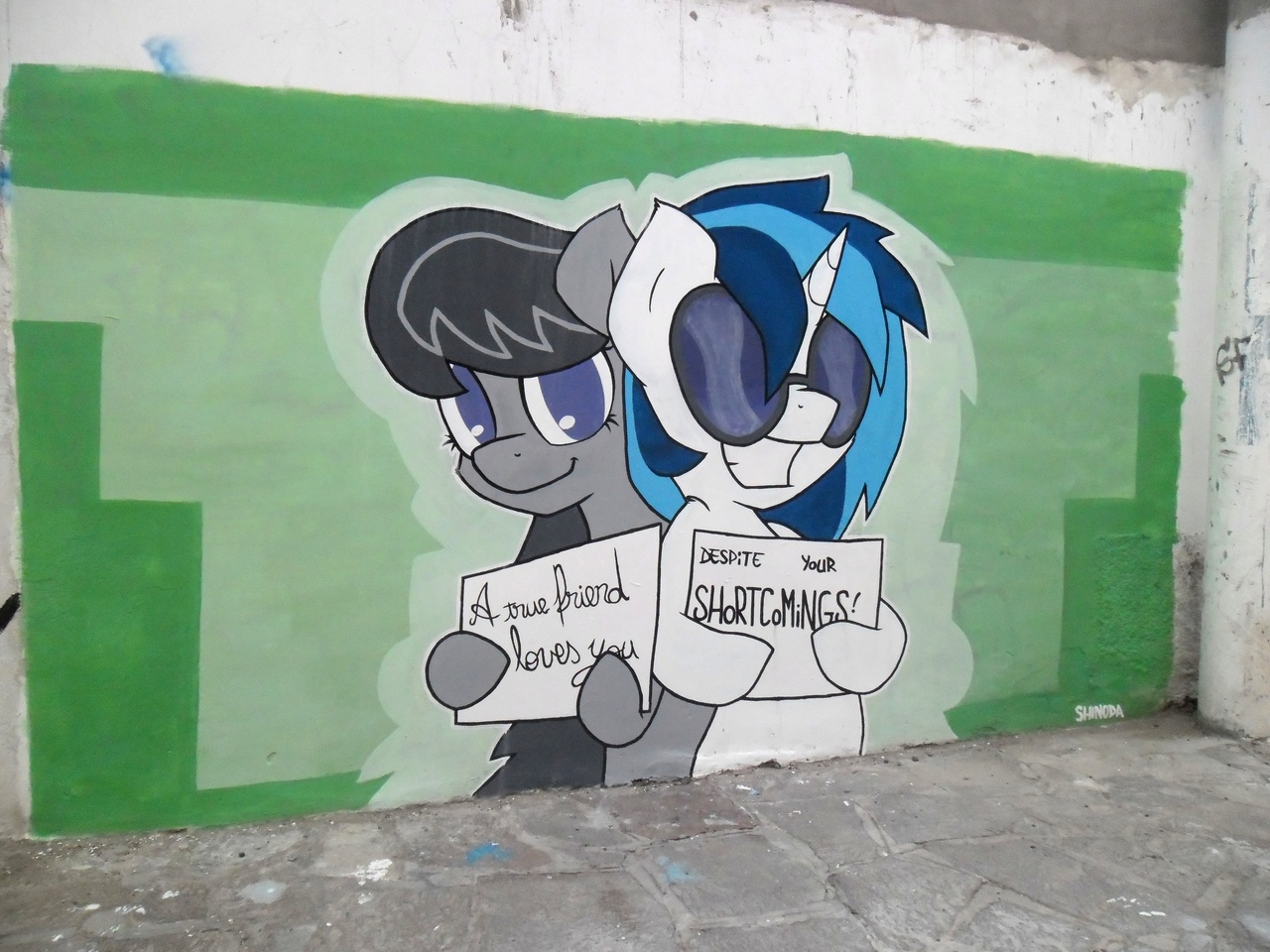 Пони граффити