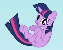 Size: 561x452 | Tagged: safe, screencap, twilight sparkle, pony, unicorn, g4, the ticket master, female, solo, unicorn twilight