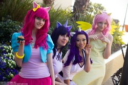 Size: 800x533 | Tagged: safe, artist:juju-gurl, artist:melfinacosplay, artist:twinklebatcosplay, artist:yayacosplay, fluttershy, pinkie pie, rarity, twilight sparkle, human, g4, cosplay, irl, irl human, photo, sukoshicon destin