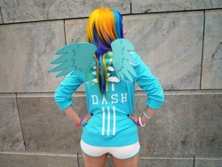 Size: 768x576 | Tagged: safe, artist:tinkasdress, rainbow dash, human, g4, cosplay, irl, irl human, leipziger buchmesse 2012, photo, solo