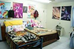 Size: 1920x1280 | Tagged: safe, bed, bedroom, decoration, interior, irl, merchandise, photo