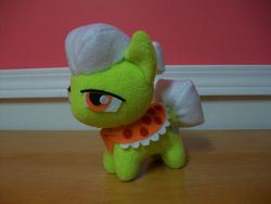 Size: 960x720 | Tagged: safe, artist:happybunny86, granny smith, g4, irl, photo, plushie, solo